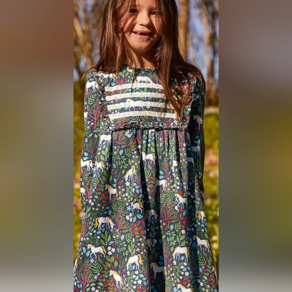 ☕️MINI BODEN  NOTAGLIC RUFFLE DRESS SIZE 4-5T